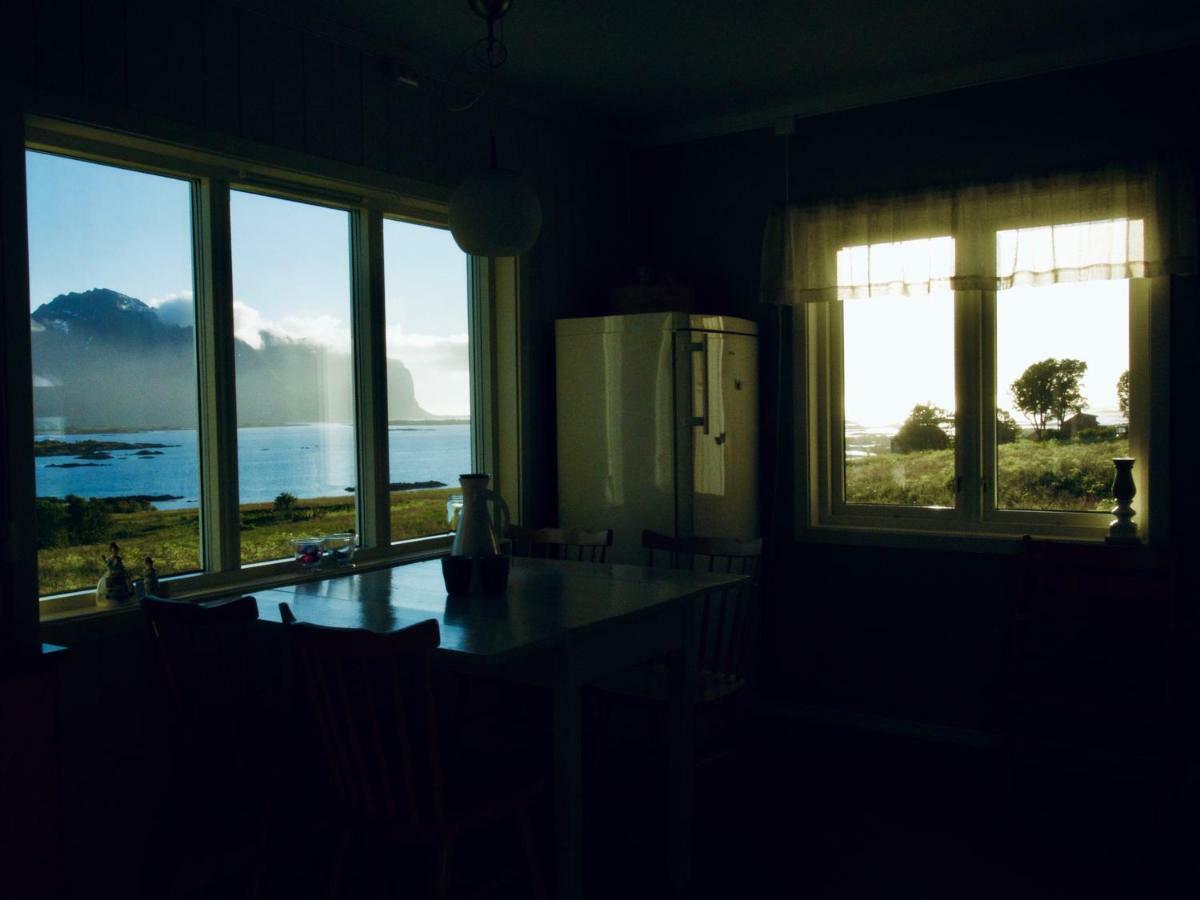 Ramberg Lodge Lofoten Bostad Buitenkant foto